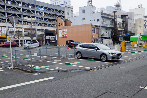 民間舗装 : 米子駅前パーキング (米子市末広町)